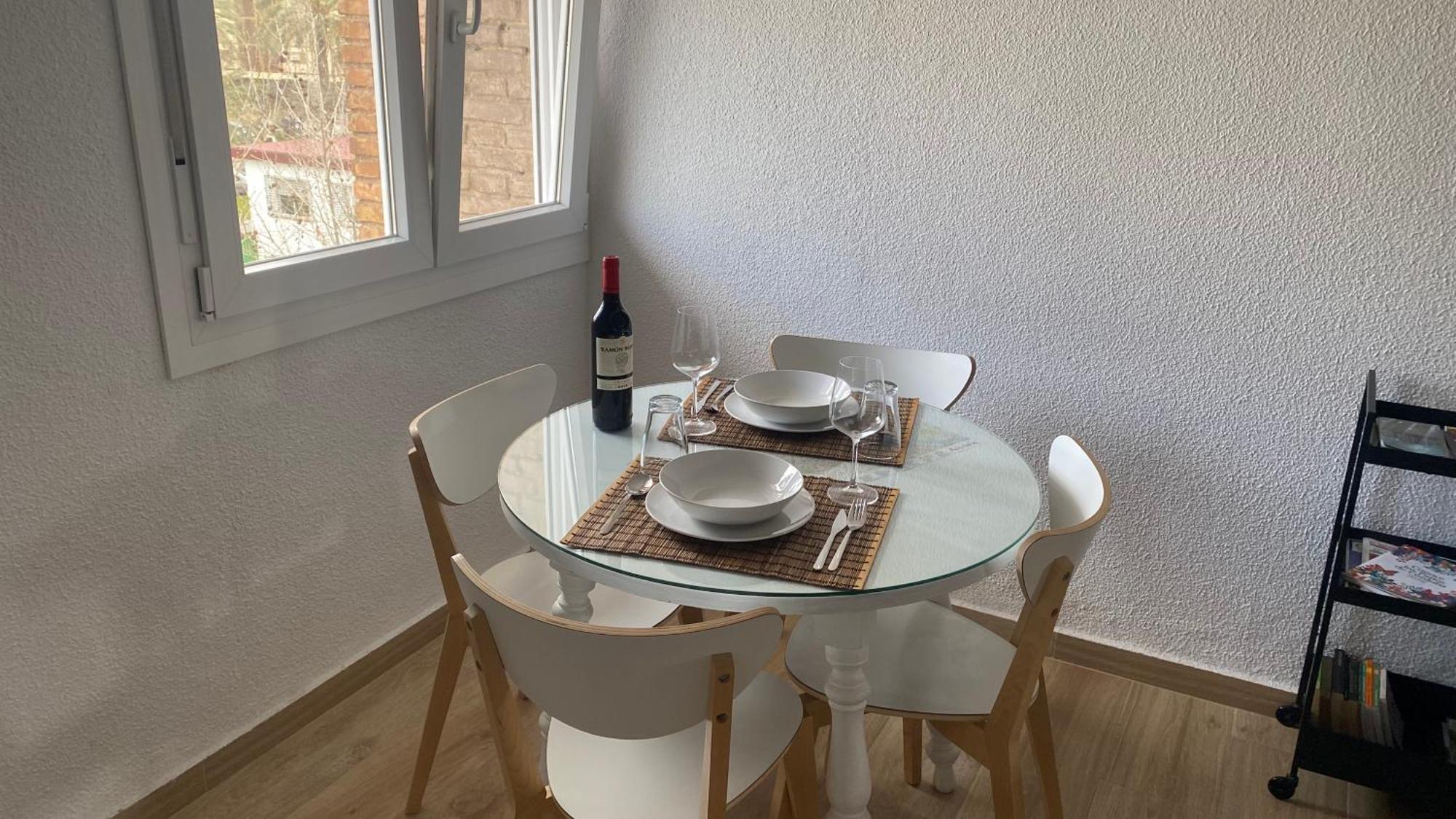 Plaza Andalucia Apartment -A 10Min Caminando Del Puente Romano Cordoba Luaran gambar