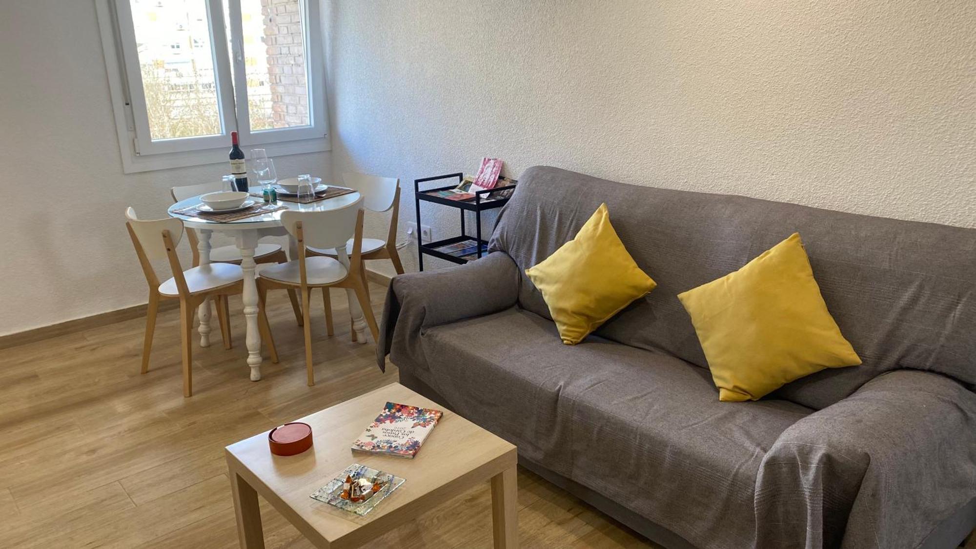 Plaza Andalucia Apartment -A 10Min Caminando Del Puente Romano Cordoba Luaran gambar