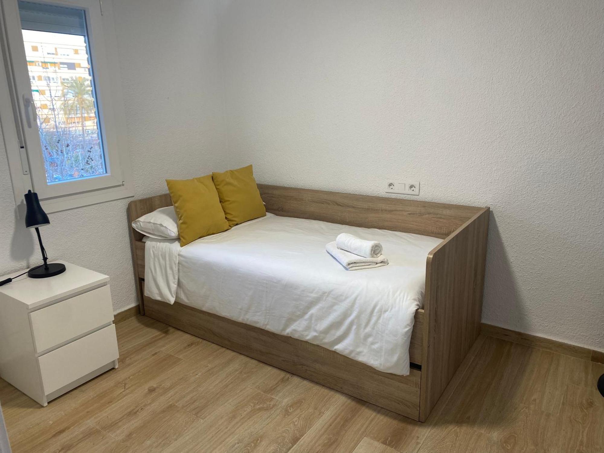 Plaza Andalucia Apartment -A 10Min Caminando Del Puente Romano Cordoba Luaran gambar